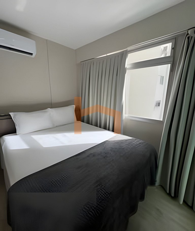 2suítes na Av Atlântica, pé na areia! Sem garagem