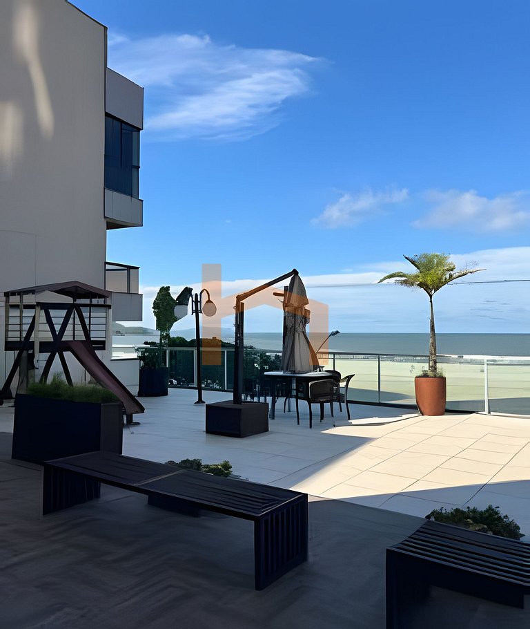 2suítes na Av Atlântica, pé na areia! Sem garagem