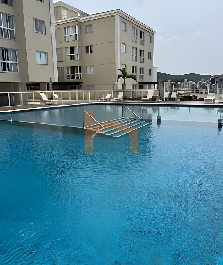 Piscina, Suíte, Garagem privativa