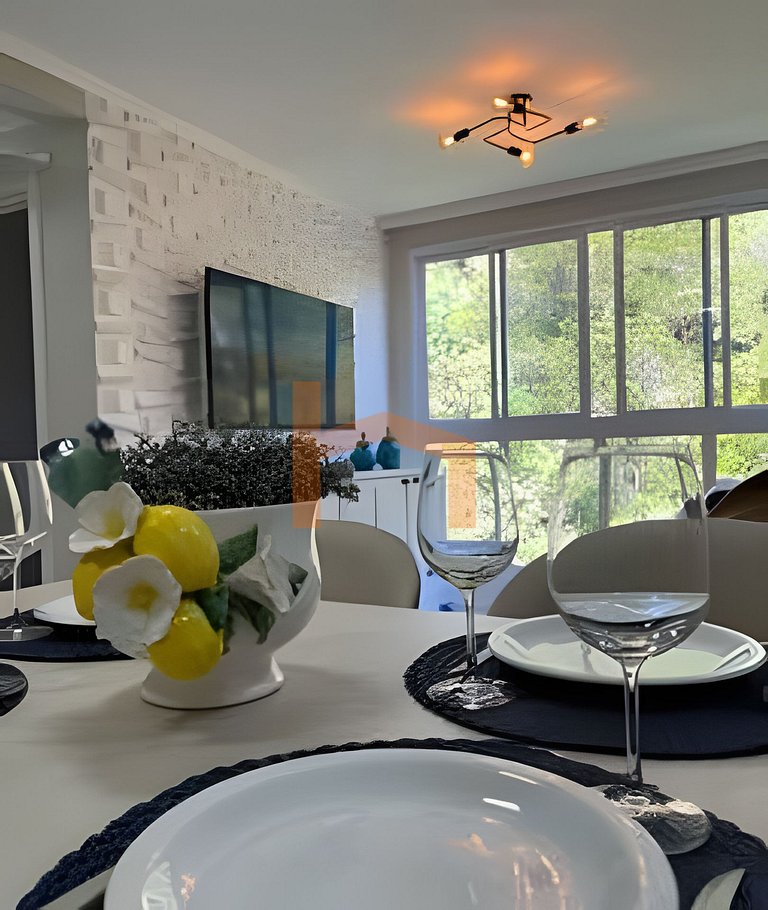 Piscina, Suíte, Garagem privativa