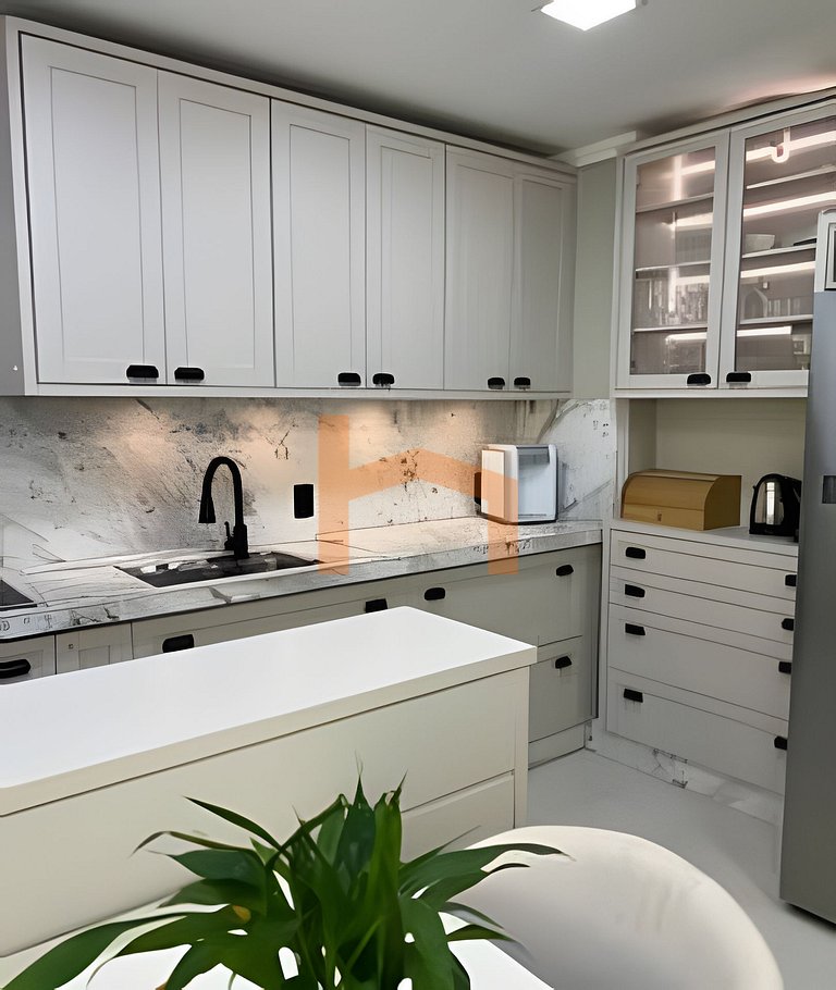 Piscina, Suíte, Garagem privativa