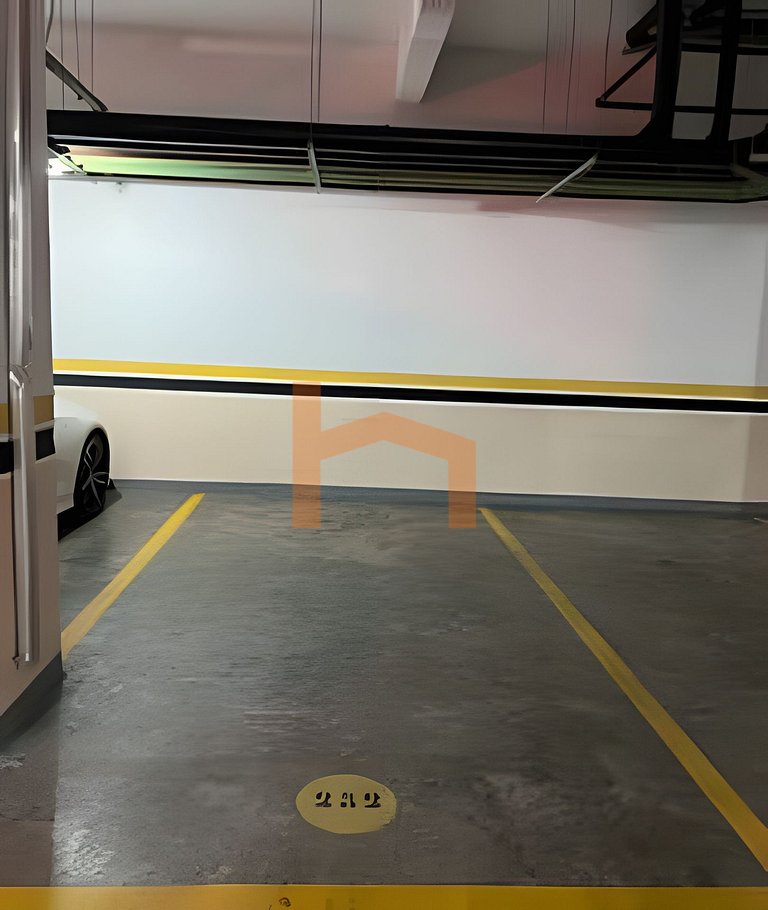 Piscina, Suíte, Garagem privativa