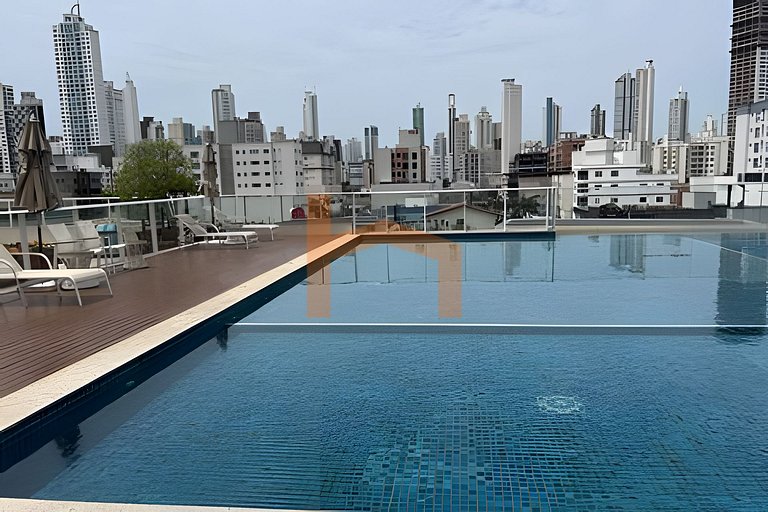 Piscina, Suíte, Garagem privativa