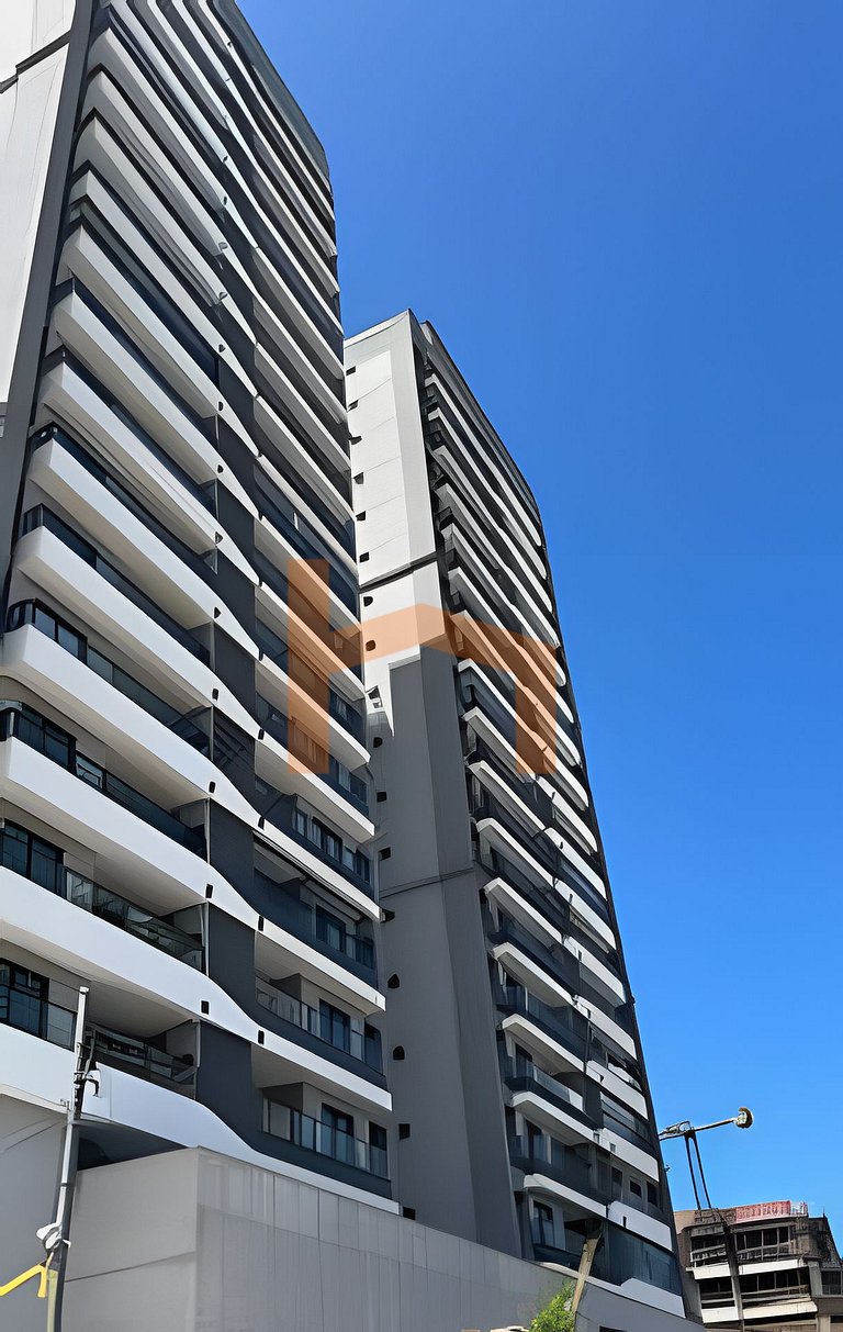 Conforto e Elegância-Ed. Brava Valley/Praia Brava