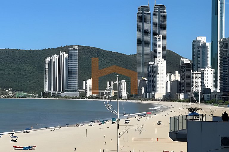 Apartamento de Frente para o Mar – Av. Atlântica