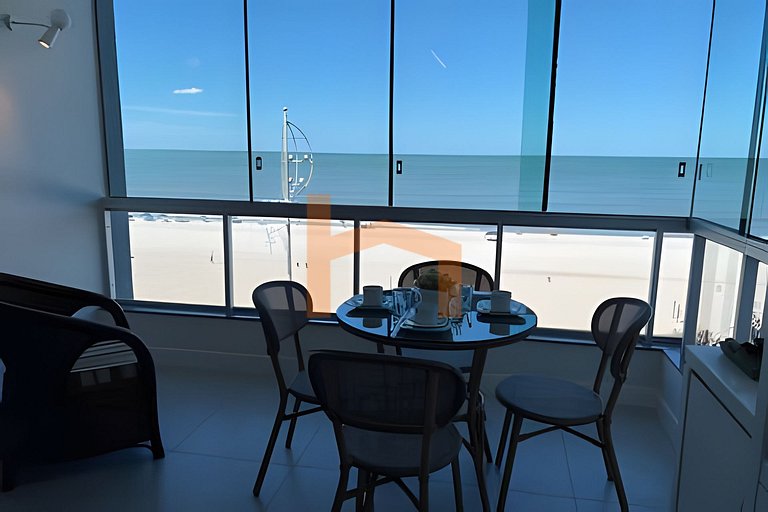 Apartamento de Frente para o Mar – Av. Atlântica