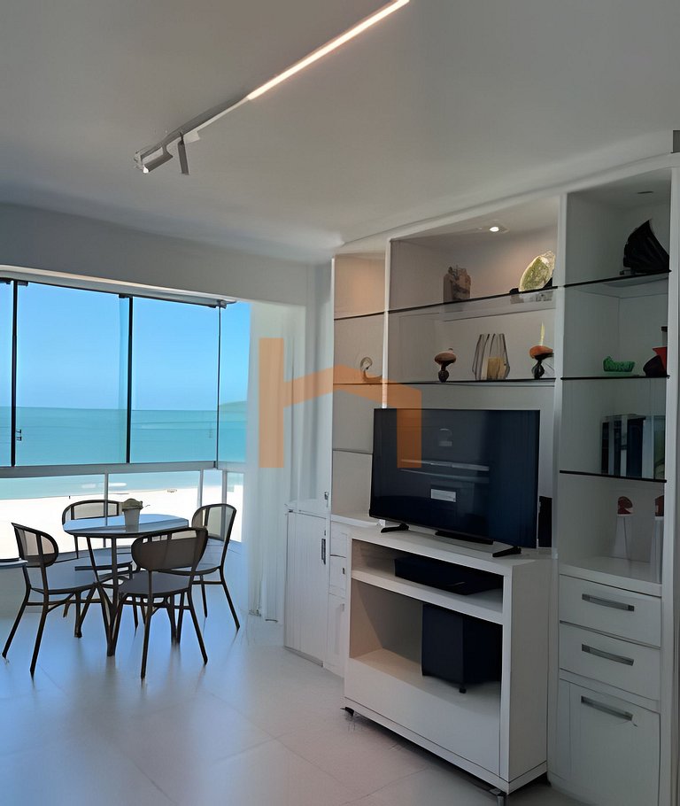 Apartamento de Frente para o Mar – Av. Atlântica