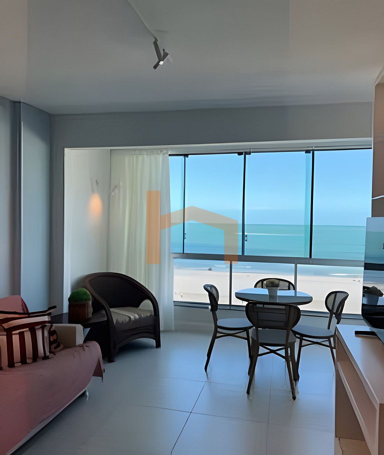 Apartamento de Frente para o Mar – Av. Atlântica