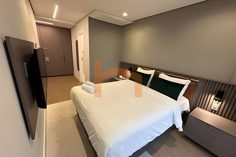 Luxo - lindo Apto anexo ao BC Shopping