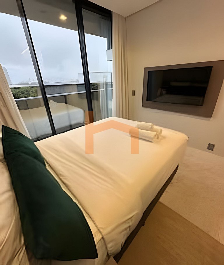 Luxo - lindo Apto anexo ao BC Shopping